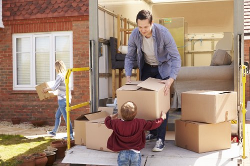 Moving van service supporting a local move in Mortlake