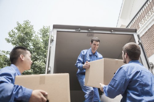Removal service homepage for Mortlake homes and businesses